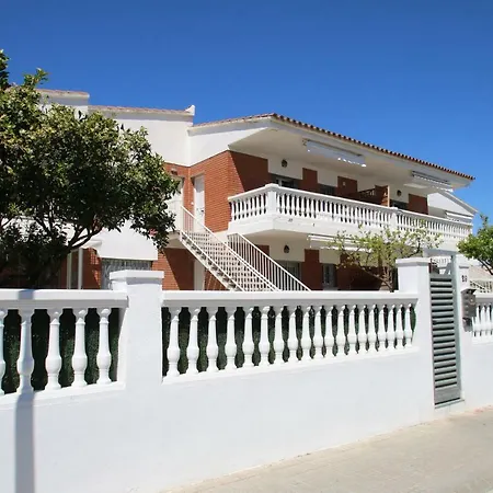 Casa Rosales 7 كامبريلس